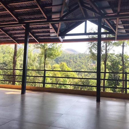 Cloud 9 Homestay Attigundi Buitenkant foto